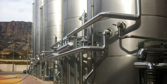 Aislamiento y calorifugado de nuevas instalaciones de líneas de procesos